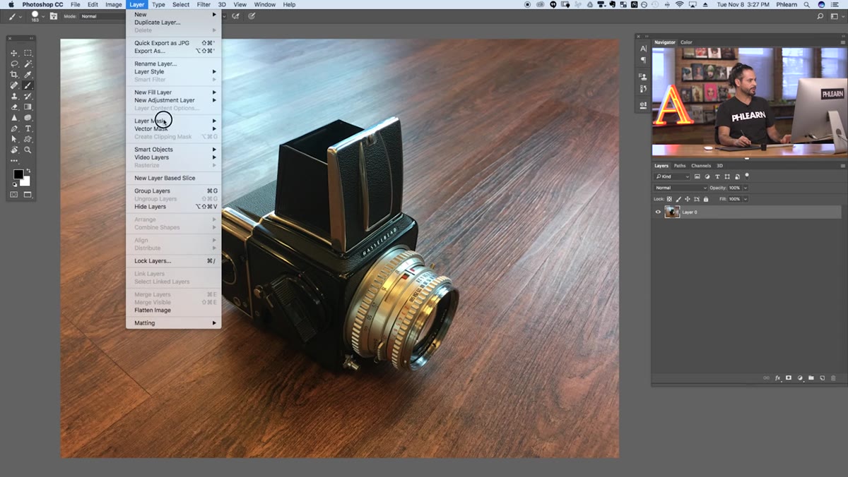 Vector mask thumbnail appearing in Layers panel after menu selection